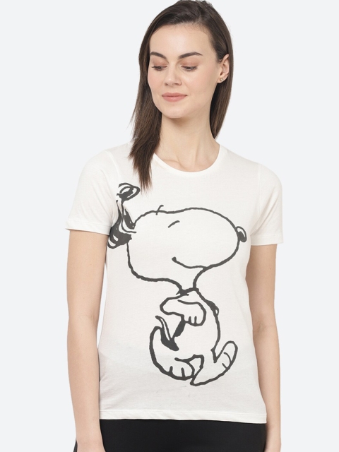 

Free Authority Women Off White Peanuts Featured Printed T-shirt