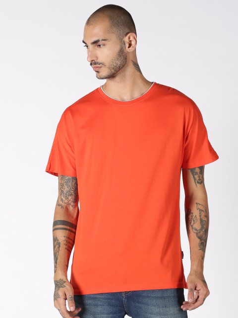 

Blue Saint Men Orange Solid Round Neck T-shirt