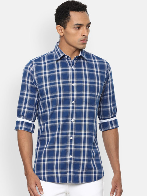 

Van Heusen Sport Men Blue & White Slim Fit Checked Casual Shirt
