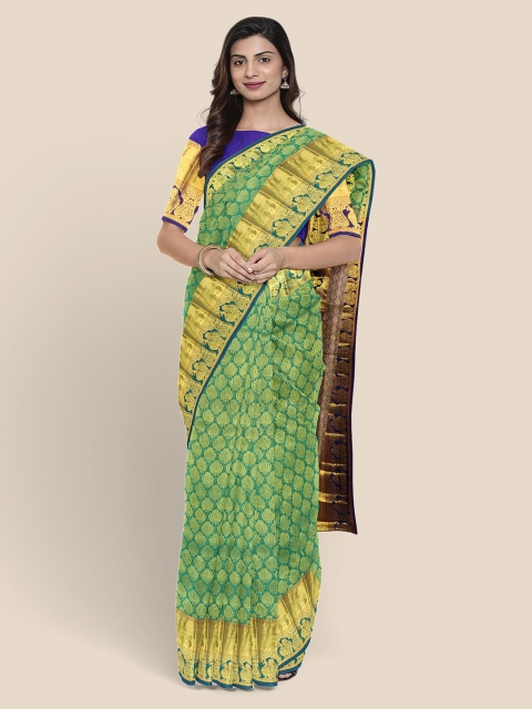 

Kalamandir Green & Gold-Toned Silk Blend Woven Design Kanjeevaram Saree