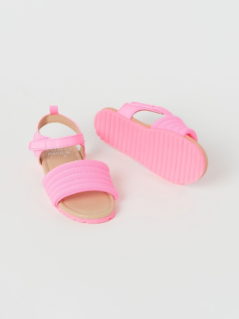 

H&M Girls Pink Solid Sandals