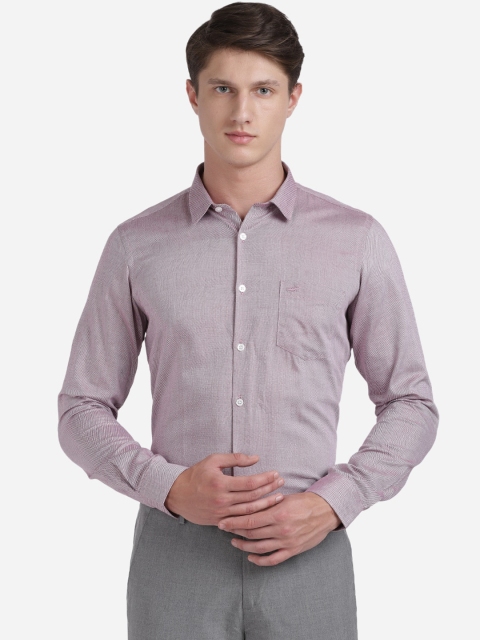 

Crocodile Men Purple Slim Fit Solid Formal Shirt