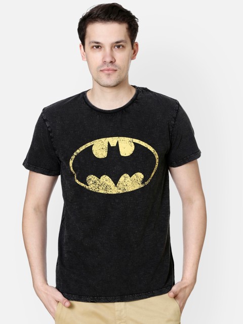 

Free Authority Men Black Batman Printed T-shirt