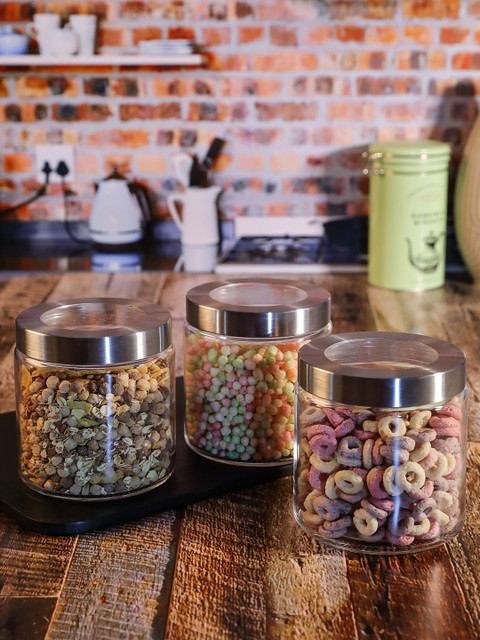 

GOODHOMES Set Of 3 Transparent & Silver-Toned Round Borosilicate Glass Airtight Jars With Metal Lids