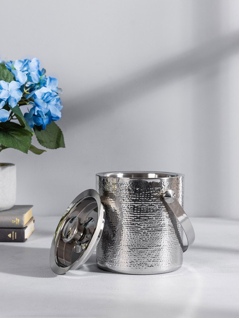 

Pure Home and Living Silver-Toned Textured Decanter