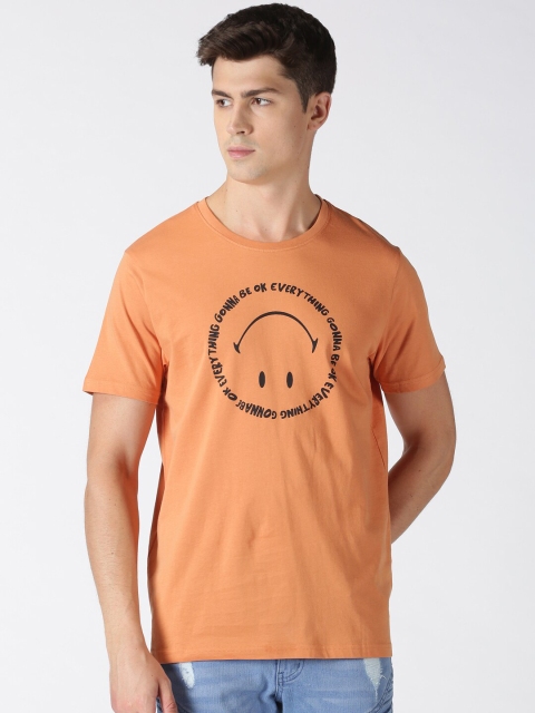 

Blue Saint Men Orange Printed Round Neck T-shirt