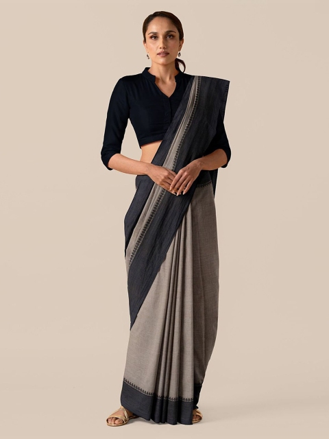 

Taneira Beige Pure Cotton Saree