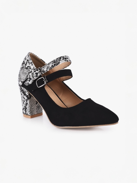 

BuckleUp Black Printed Block Pumps with Buckles