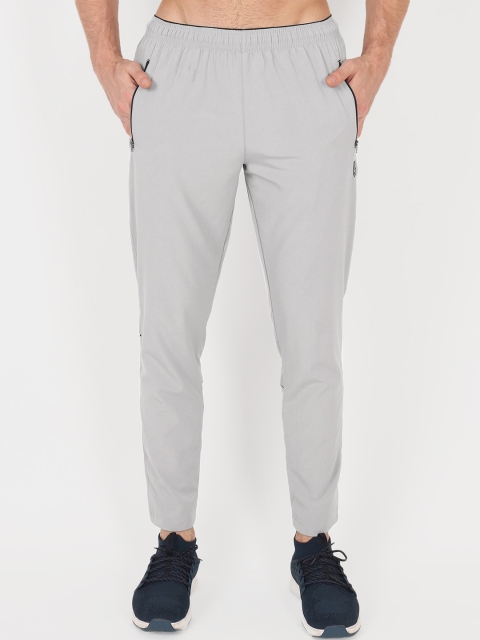 

VEGA Men Grey Solid Slim-Fit Stretchable Track Pant