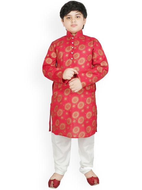 

SG YUVRAJ Boys Maroon & Golden Printed Straight Handloom Kurta with Pyjamas