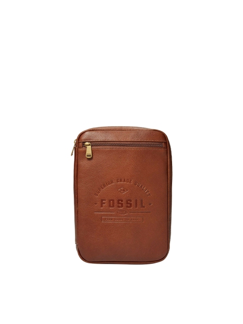 

Fossil Men Brown Textured Leather Travel Pouch