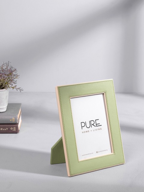 

Pure Home and Living Green Textured Photo Frame 8907895049140