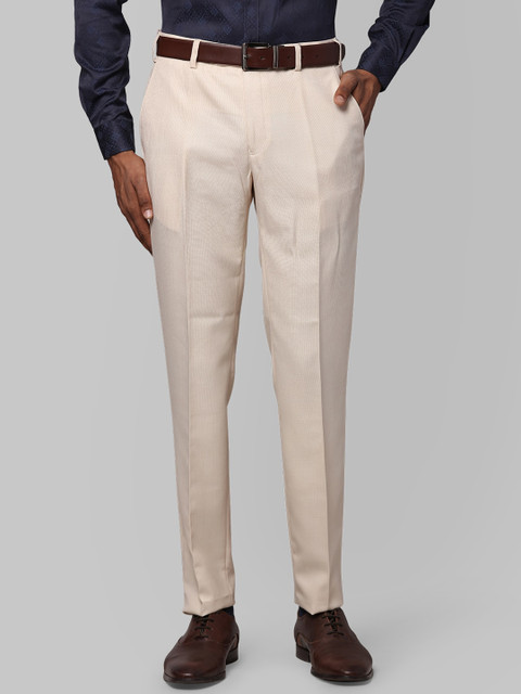 

Next Look Men Cream-Coloured Slim Fit Formal Trousers