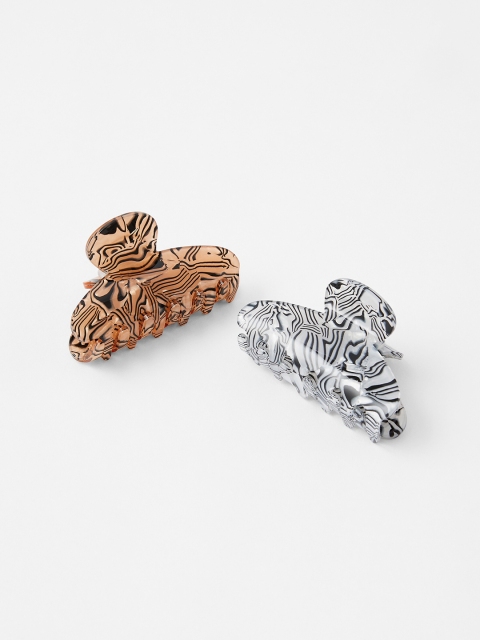 

Accessorize Women Brown & White Set of 2 Claw Clip