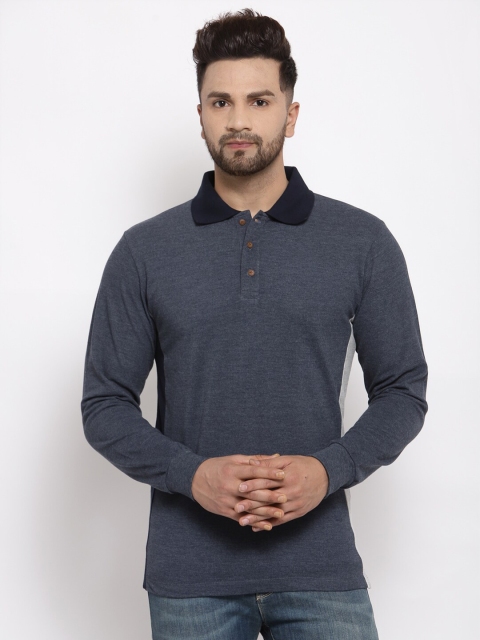 

Kalt Men Navy Blue Solid Polo Collar T-shirt