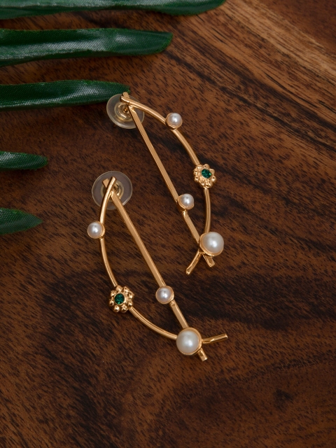 

INDYA Green Contemporary Drop Earrings