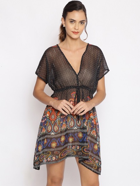 

Oxolloxo Women Black & White Printed Cover-Up Dress