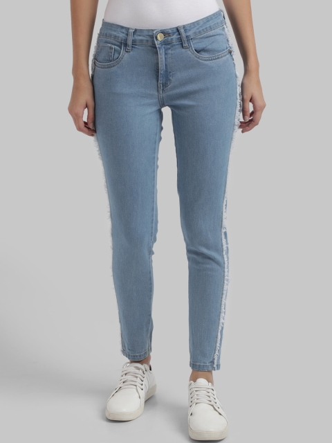 

Parx Women Blue Skinny Fit Clean Look Crop Jeans