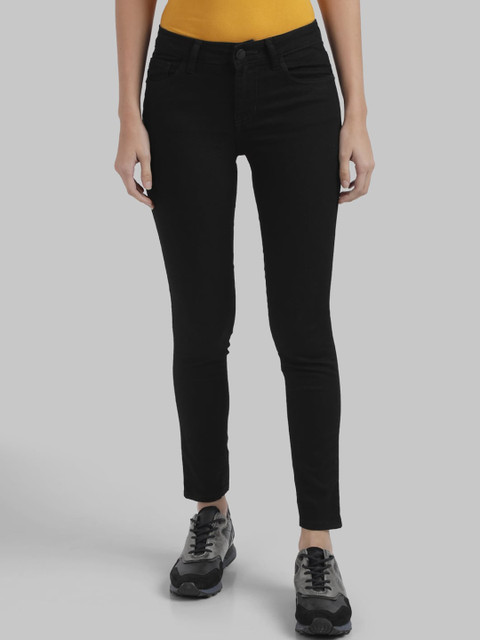 

Parx Women Black Skinny Fit Clean Look Crop Jeans