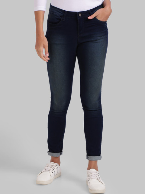 

Parx Women Navy Blue Skinny Fit Clean Look Light Fade Jeans
