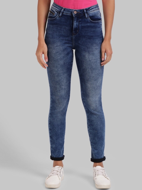 

Parx Women Blue Skinny Fit Light Fade Jeans