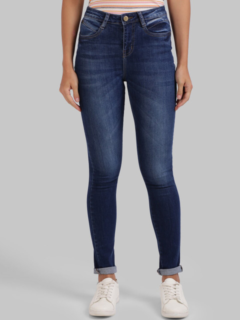 

Parx Women Blue Skinny Fit Light Fade Jeans