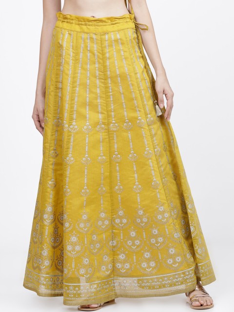 

Vishudh Women Yellow & White Printed A-Line Maxi Skirt