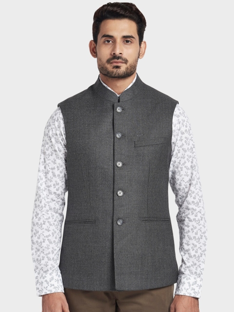 

ColorPlus Men Charcoal Grey Solid Tailored Fit Nehru Jacket