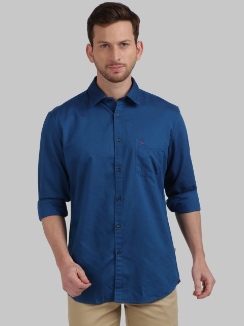 

Parx Men Blue Slim Fit Solid Casual Shirt