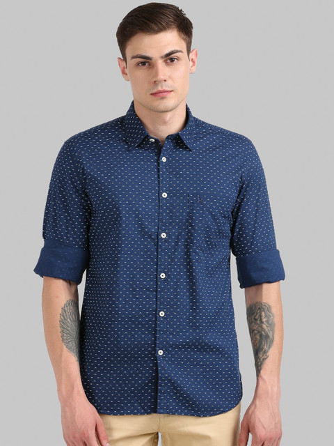 

Parx Men Blue & White Printed Slim Fit Printed Casual Shirt