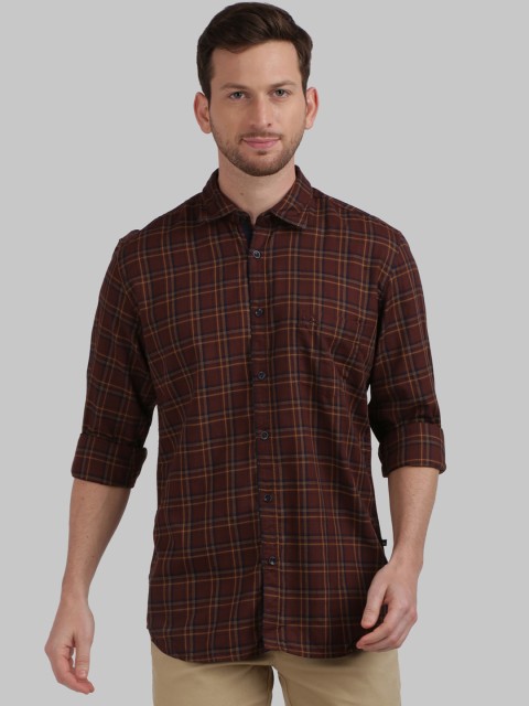 

Parx Men Brown Slim Fit Checked Cotton Casual Shirt