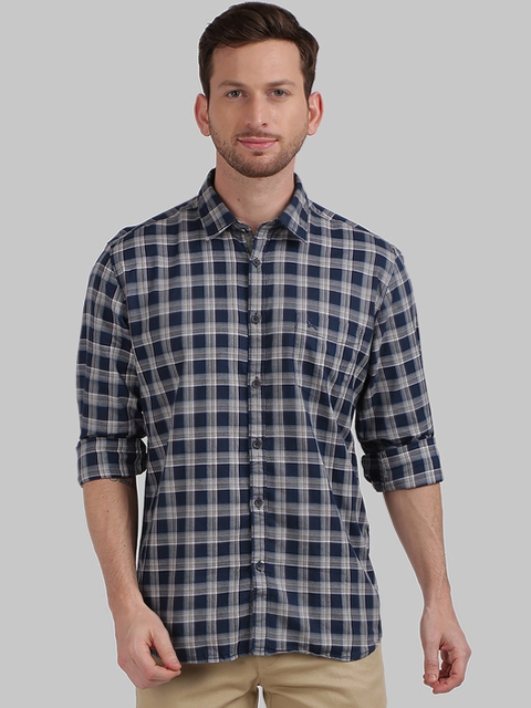 

Parx Men Blue & Grey Slim Fit Checked Casual Shirt
