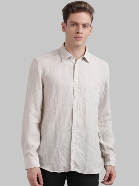 

Parx Men Beige Slim Fit Casual Linen Shirt