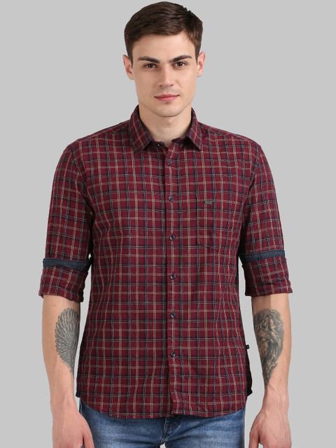 

Parx Men Maroon & Navy Blue Slim Fit Checked Cotton Casual Shirt