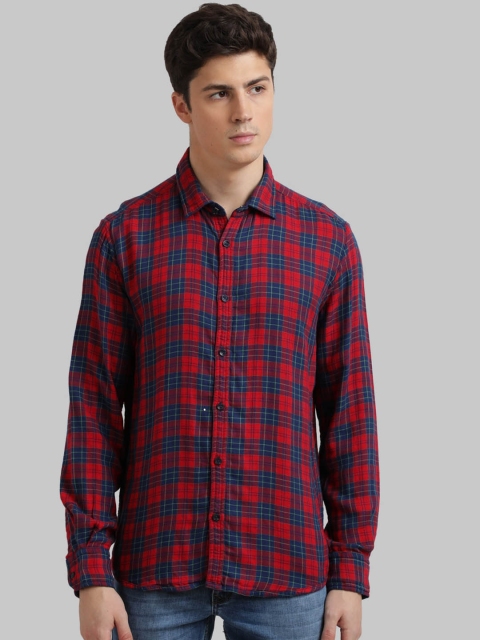 

Parx Men Red & Blue Slim Fit Checked Casual Shirt