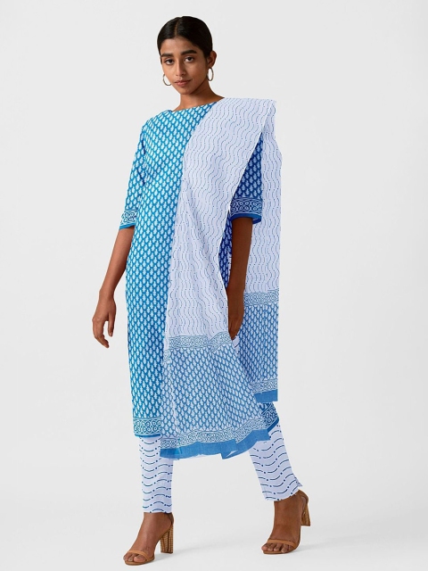 

Taneira Women Blue Abstract