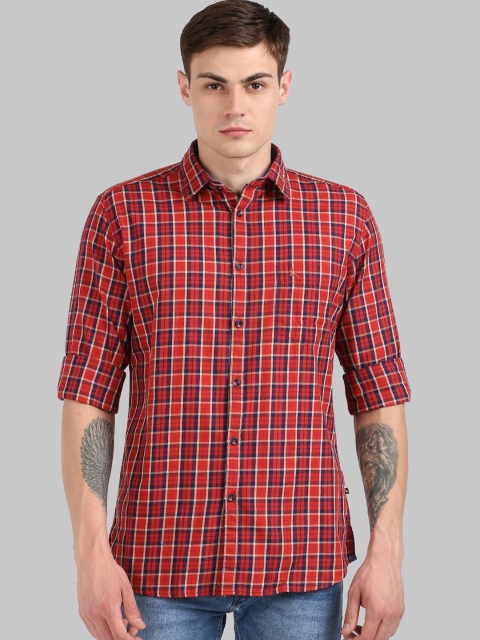

Parx Men Red Slim Fit Checked Casual Shirt