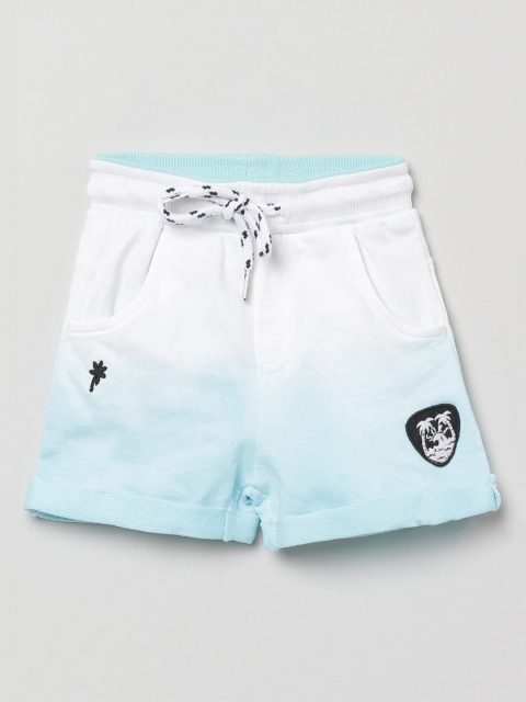 max Boys White Printed Regular Fit Regular Shorts
