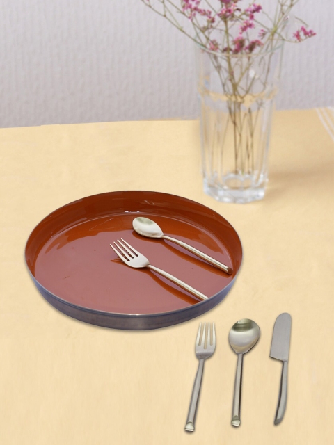 

nestroots Rust & Silver-Toned Serving Plates with 6 Cutlery