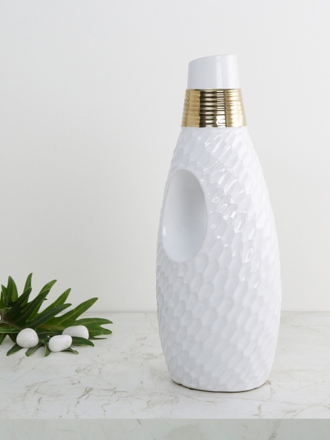 

Home Centre White & Gold-Toned Marshmallow Textured Ceramic Vase