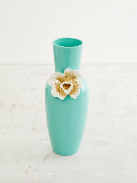 

Home Centre Turquoise Blue & White Splendid Flower Embellished Vase