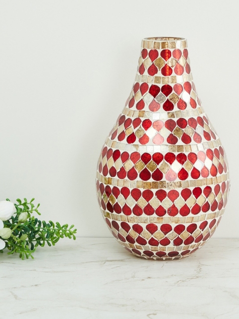 

Home Centre Gold-Toned & Red Mosaic Textured Galaxy Mabel Vase