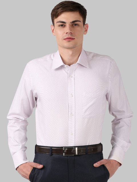 

Park Avenue Men Pink Solid Formal Shirt