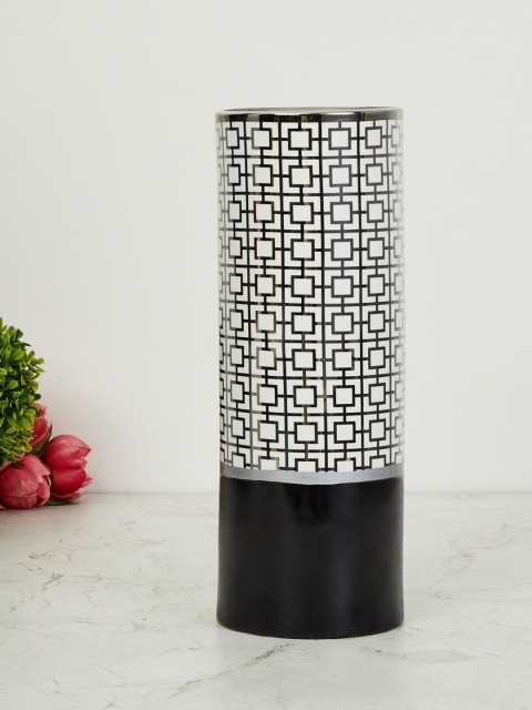 

Home Centre Black & White Splendid Decal Geometric Printed Vase