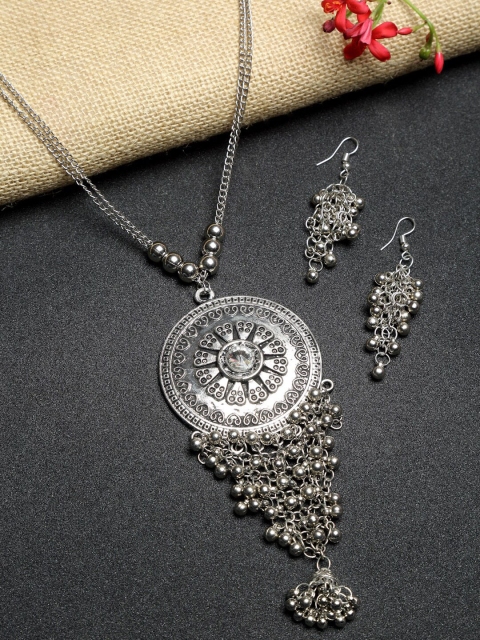 

NEUDIS Oxidised Silver-Plated Silver-Toned Jewellery Set