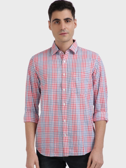 

ColorPlus Men Red Tailored Fit Checked Casual Shirt