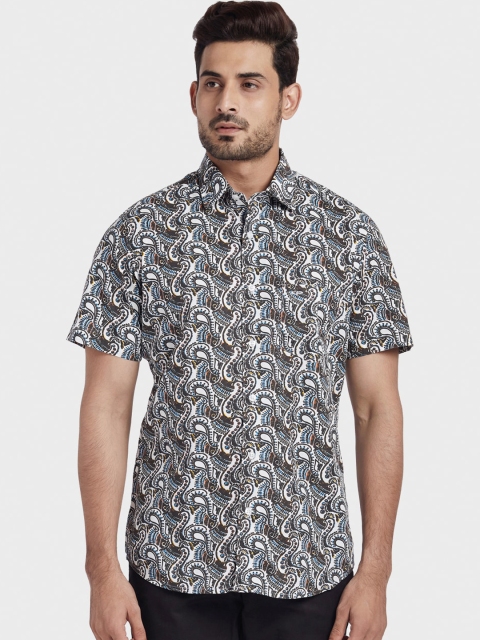 

ColorPlus Men Brown & White Tailored Fit Printed Casual Shirt