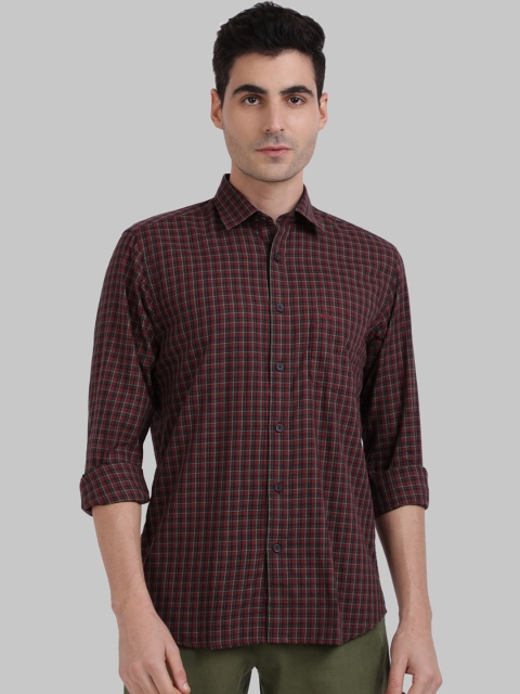 

ColorPlus Men Red Tailored Fit Checked Casual Shirt