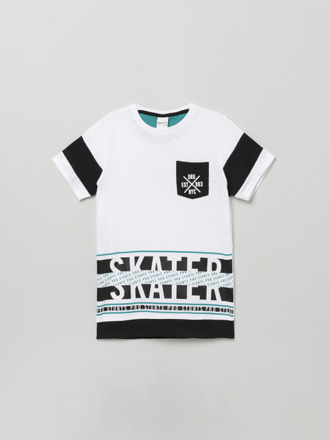 

max Boys White Typography Printed Round Neck T-shirt