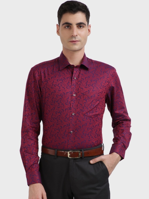 

ColorPlus Men Red Tailored Fit Printed Casual Shirt